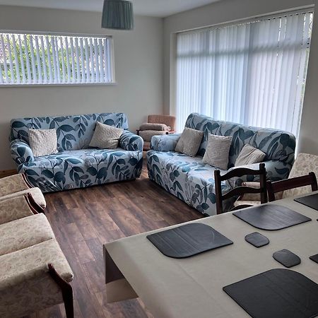 Spacious 5 Double Bed Bedroom Bungalow Near Belfast ليسبورن المظهر الخارجي الصورة